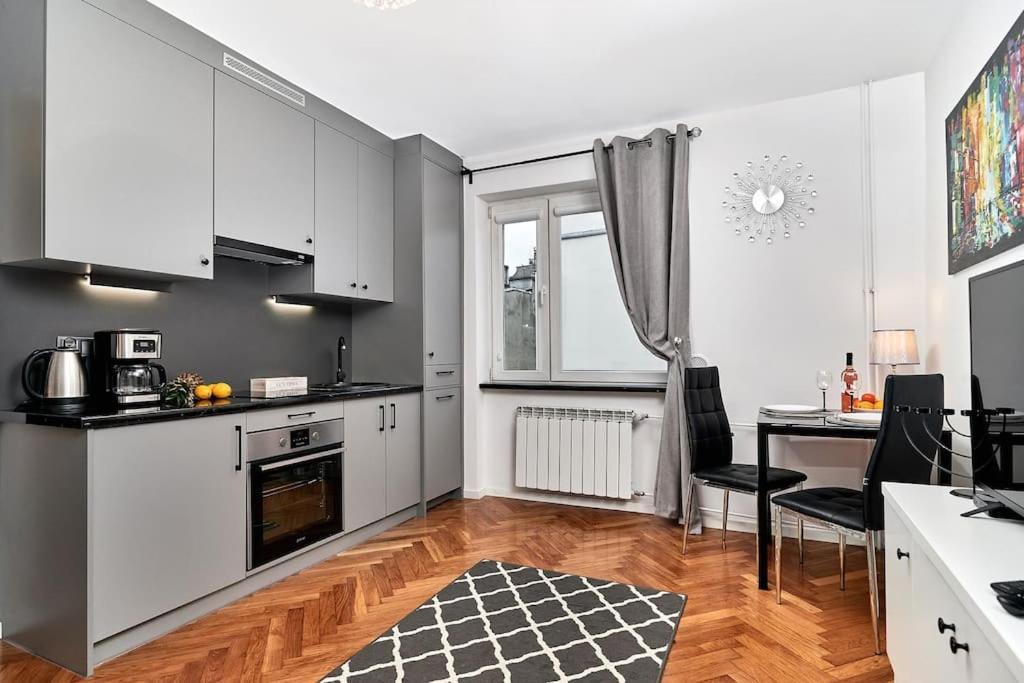 Komfort W Sercu Miasta Wrocław Extérieur photo